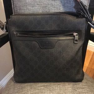 Gucci crossbody bag